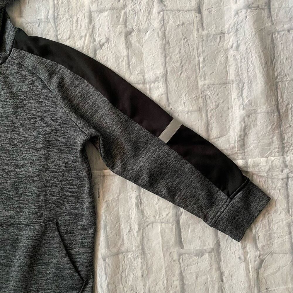 The Childrens place sport youth boys L pullover hoodie black & grey - Picture 2 of 5